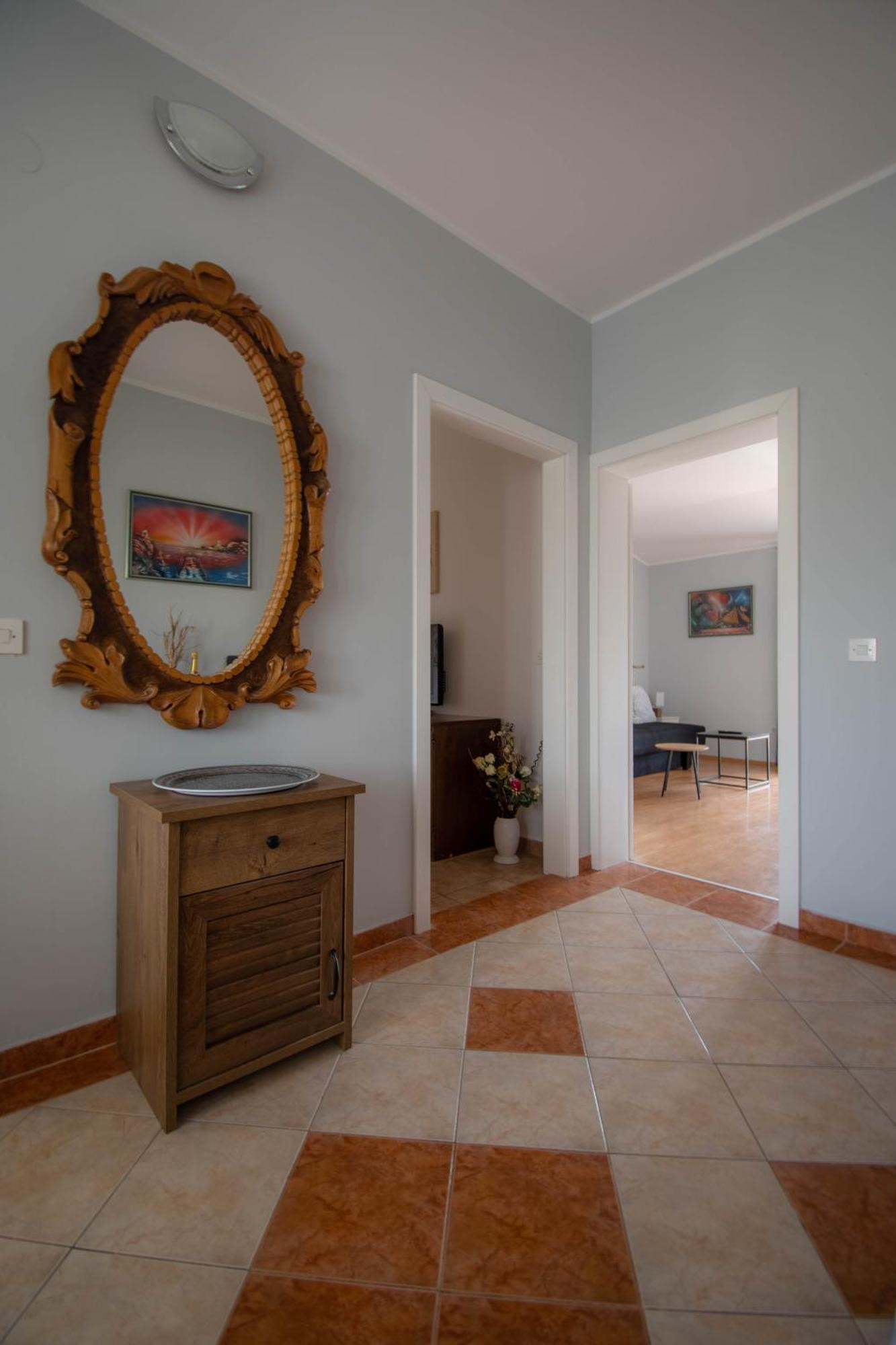 Apartments Betty Borik โรวีน ภายนอก รูปภาพ