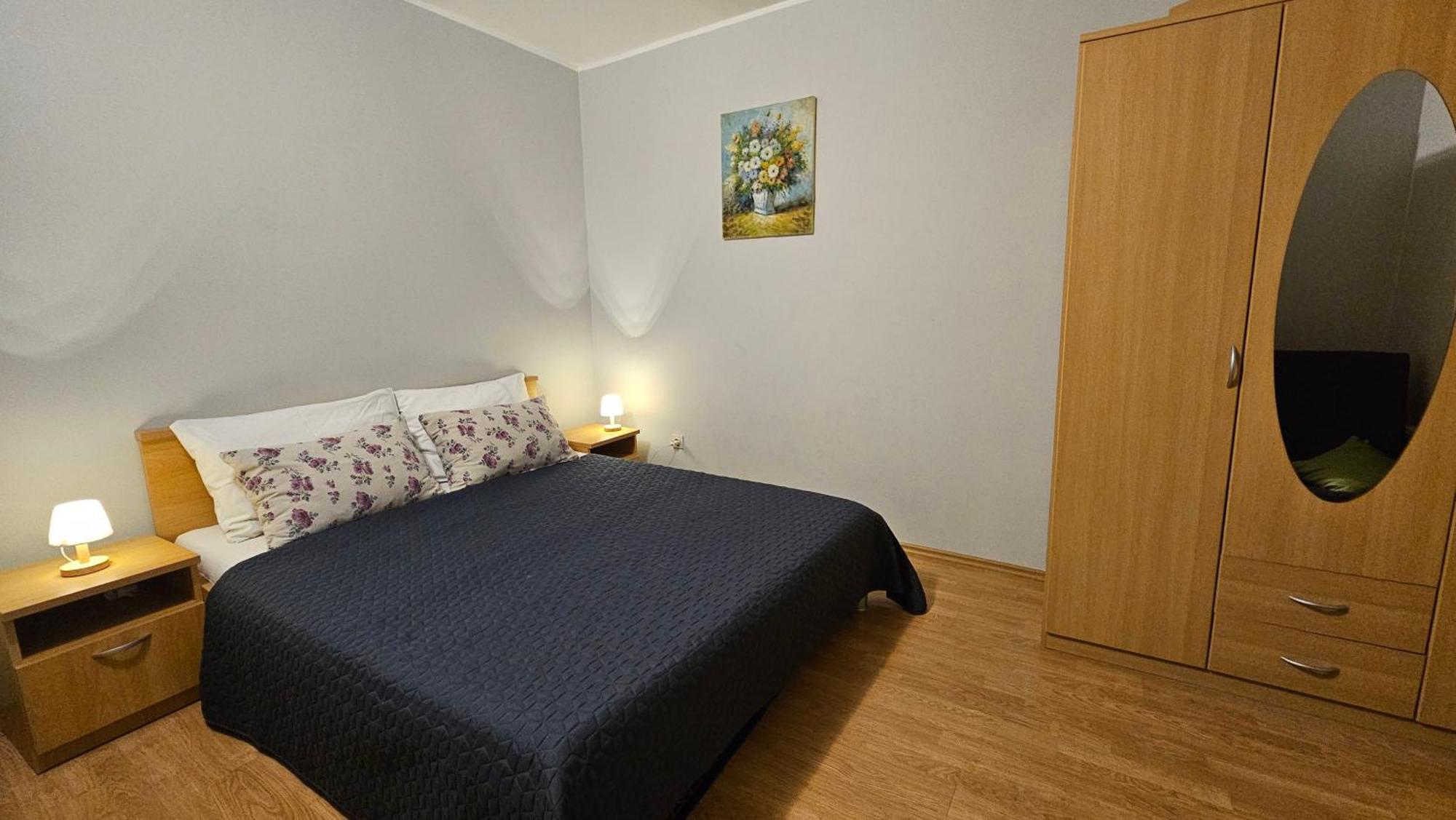 Apartments Betty Borik โรวีน ภายนอก รูปภาพ