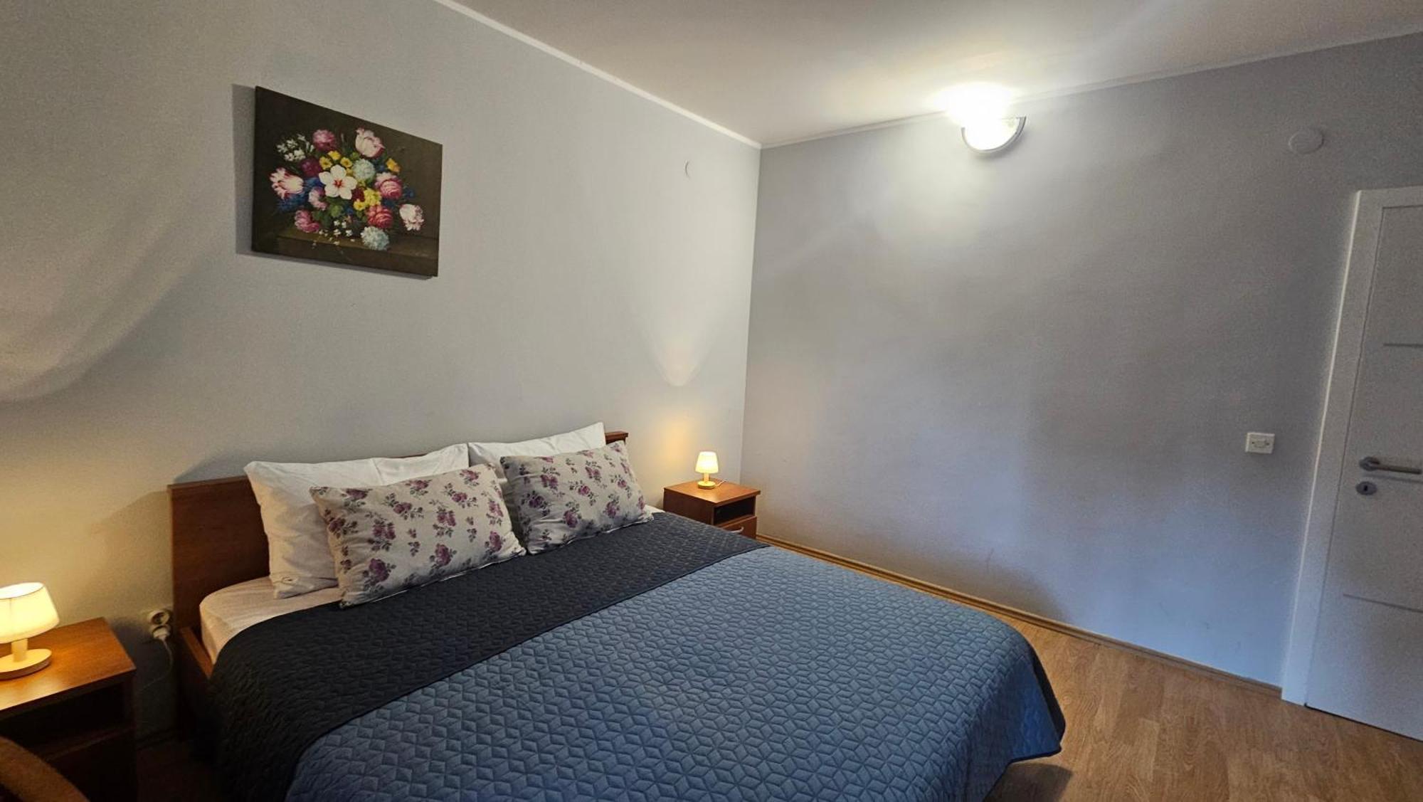Apartments Betty Borik โรวีน ภายนอก รูปภาพ